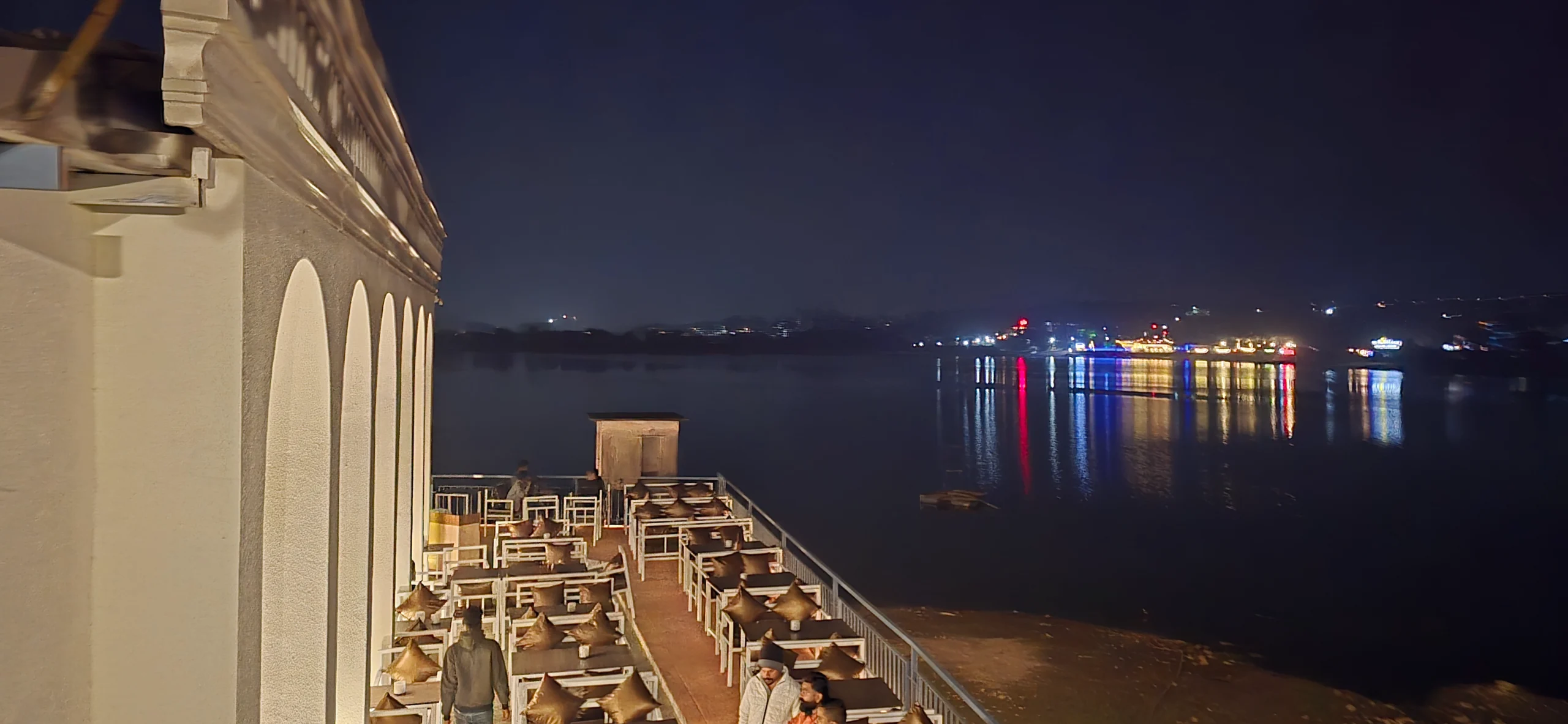 Blue Martni at Manas Lake 6