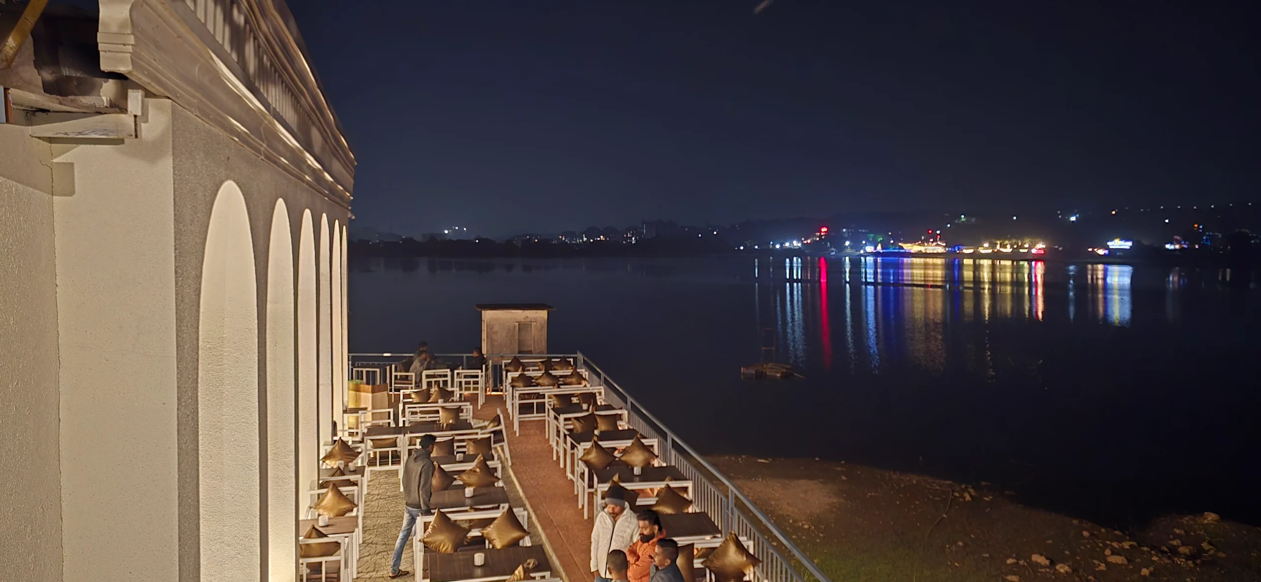 Blue Martni at Manas Lake 7