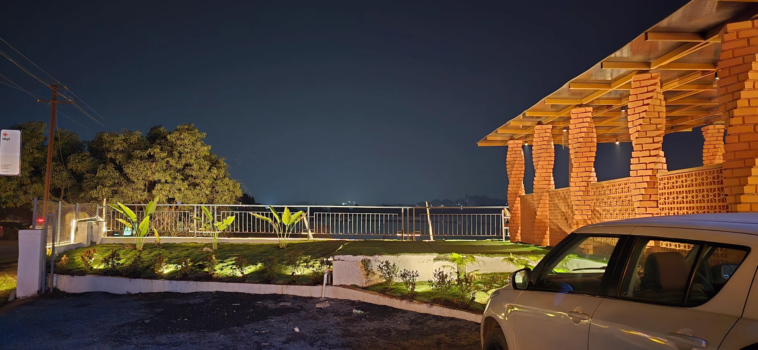 Blue Martni at Manas Lake 9