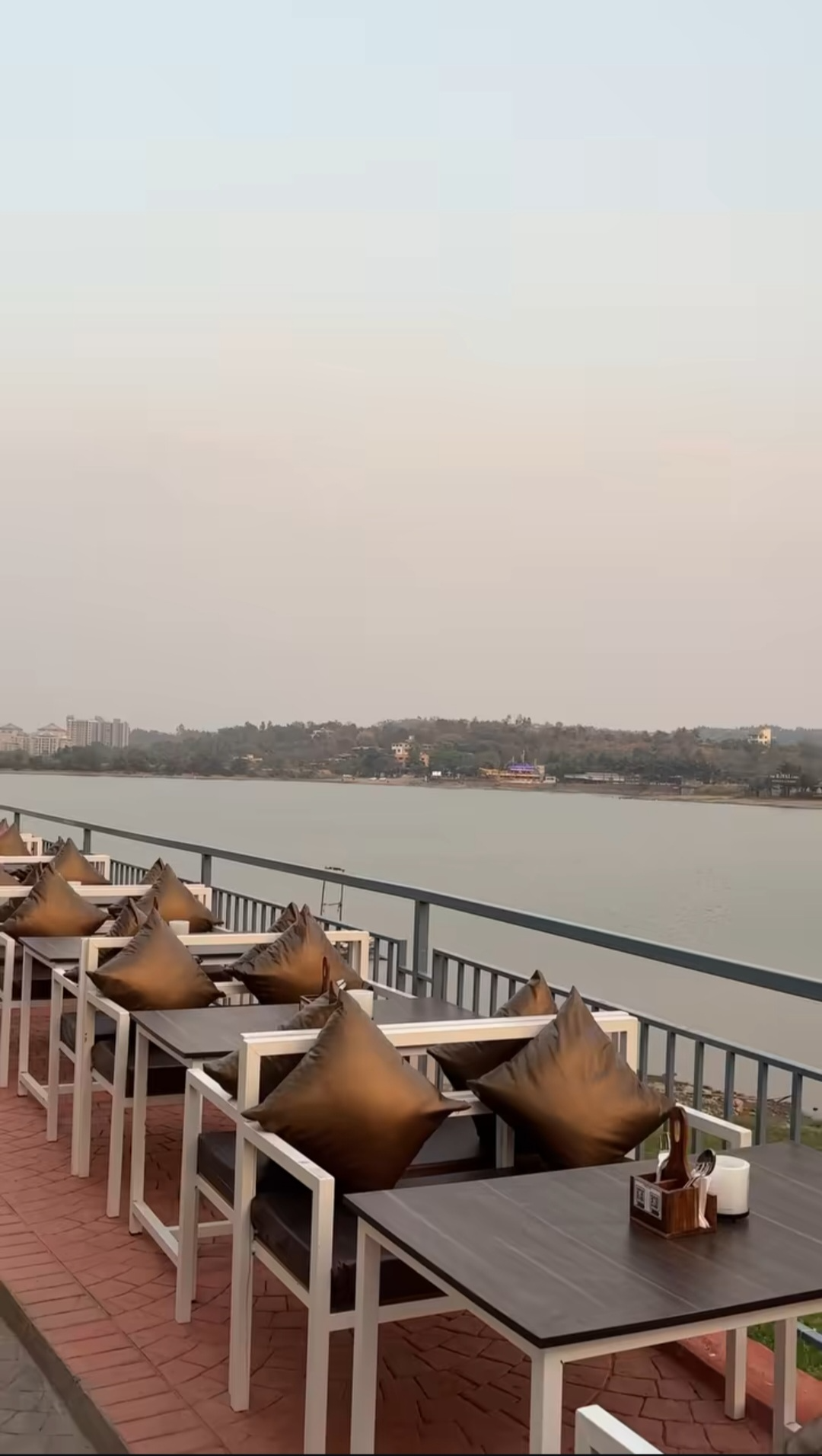 Blue Martni at Manas Lake 11